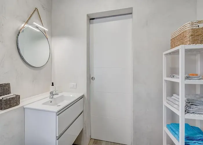 Ocean View Montesol I